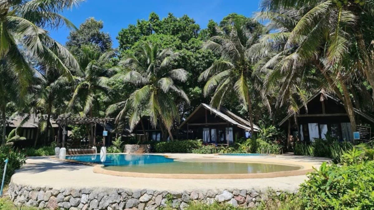 Chivaree Hotel And Resort